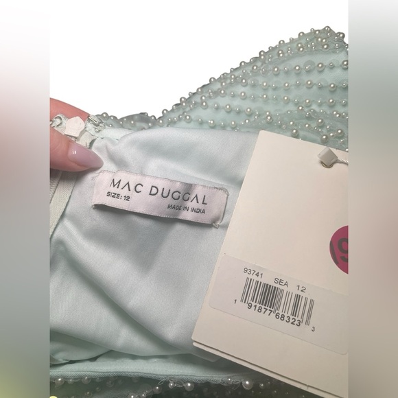 Mac Duggal 93741 One Shoulder Sequin Pearl Embellished Gown Size 12 NWT - Picture 7 of 7